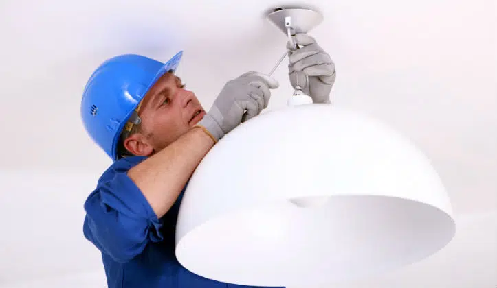 Corpuri de iluminat instalatie electrica