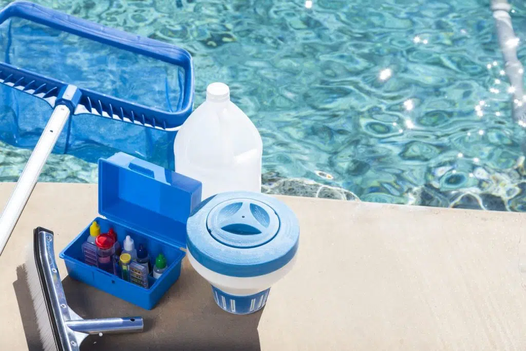 Produse curățare apă piscină