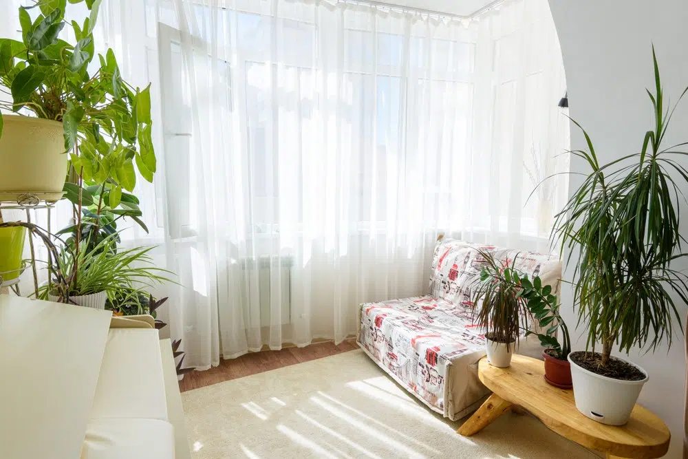 avantaje balcon mare deschis
