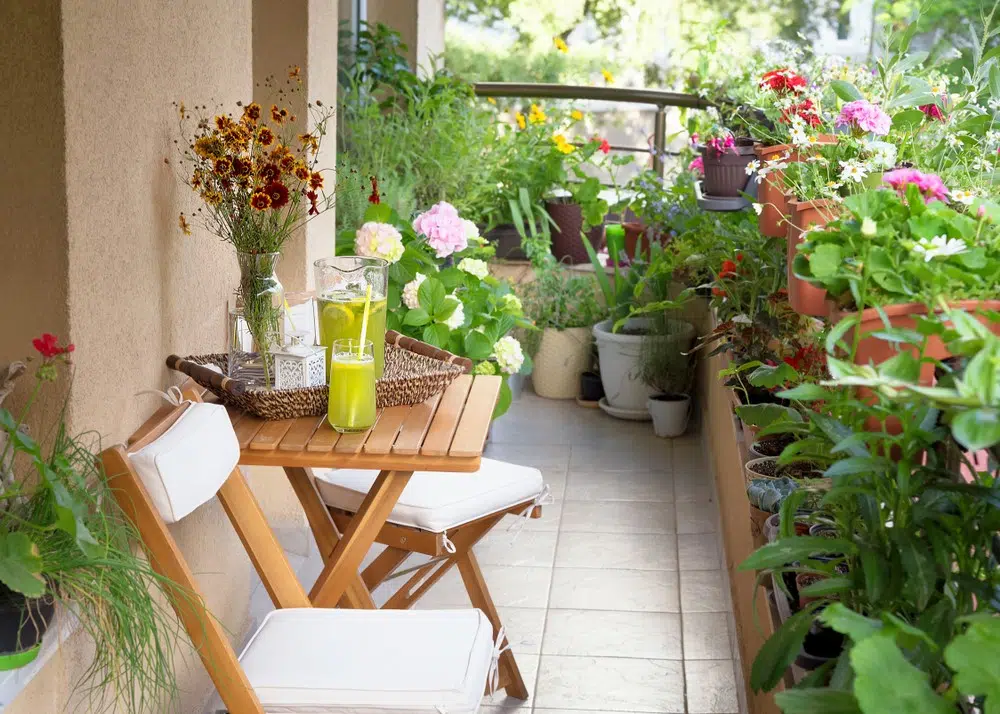idei amenajare balcon ingust