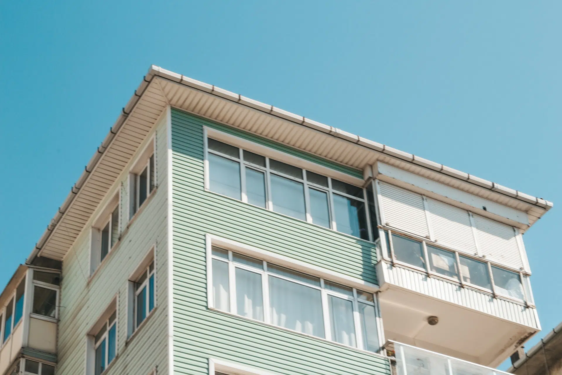 Izolatia-balconului-inchis-este-absolut-necesara