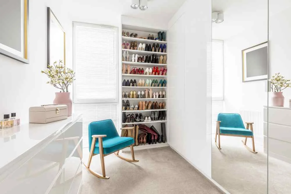 Dressing cu dulap pentru incaltaminte
