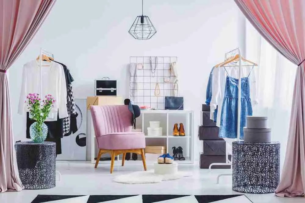Dressing minimalist